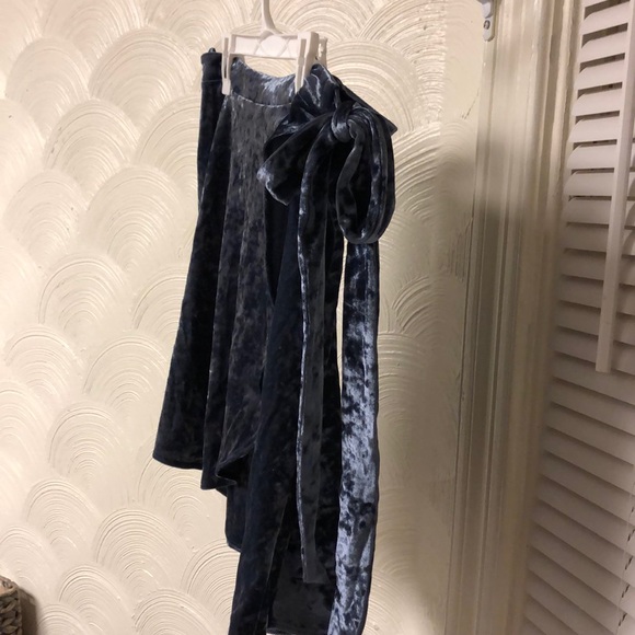 Velvet wrap skirt - Picture 3 of 4